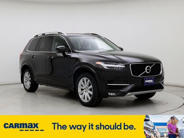 2016 Volvo XC90 T6 Momentum