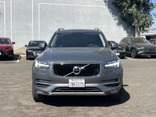 2016 Volvo XC90 T6 Momentum