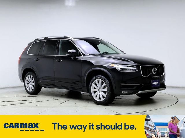 2016 Volvo XC90 T6 Momentum