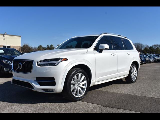 2016 Volvo XC90 T6 Momentum