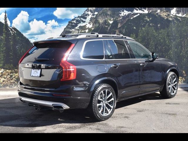 2016 Volvo XC90 T6 Momentum