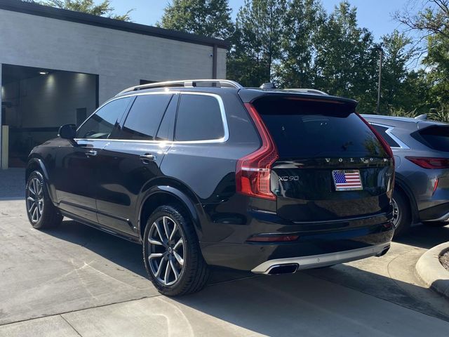 2016 Volvo XC90 T6 Momentum