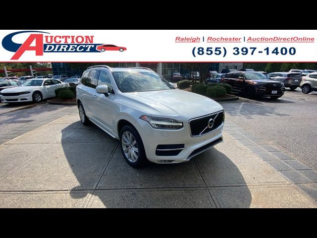 2016 Volvo XC90 T6 Momentum