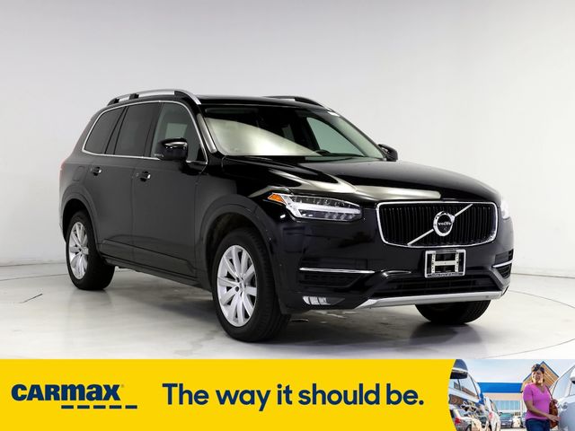 2016 Volvo XC90 T6 Momentum