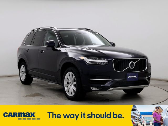 2016 Volvo XC90 T6 Momentum