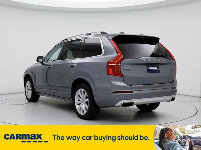 2016 Volvo XC90 T6 Momentum