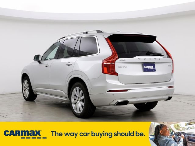 2016 Volvo XC90 T6 Momentum