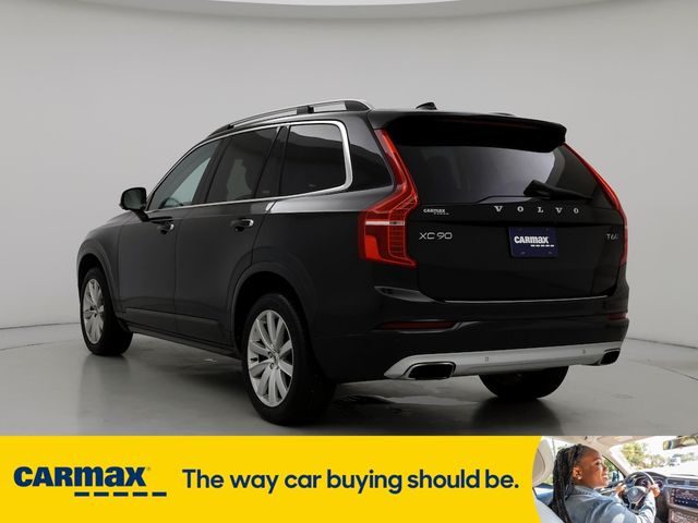 2016 Volvo XC90 T6 Momentum