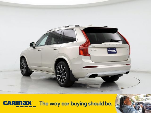 2016 Volvo XC90 T6 Momentum