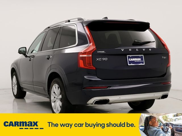 2016 Volvo XC90 T6 Momentum