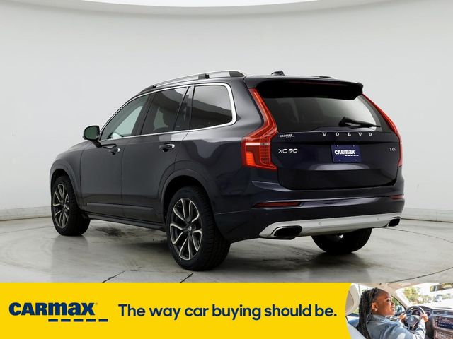 2016 Volvo XC90 T6 Momentum