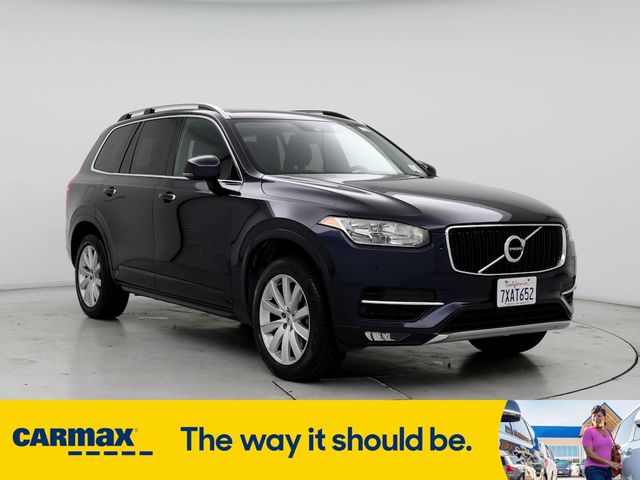 2016 Volvo XC90 T6 Momentum