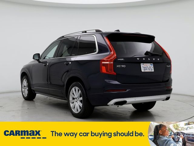 2016 Volvo XC90 T6 Momentum