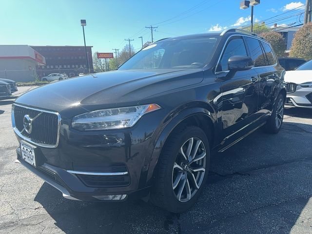 2016 Volvo XC90 T6 Momentum