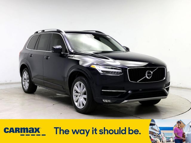 2016 Volvo XC90 T6 Momentum