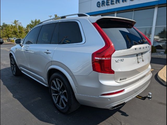 2016 Volvo XC90 T6 Momentum