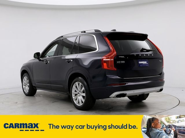 2016 Volvo XC90 T6 Momentum