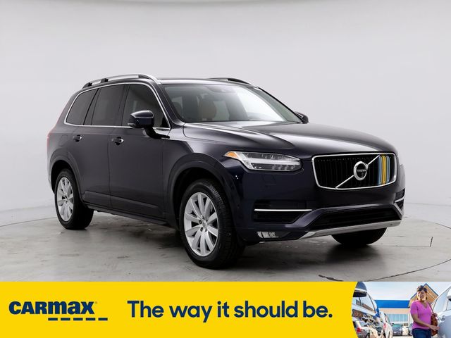 2016 Volvo XC90 T6 Momentum