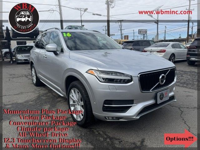 2016 Volvo XC90 T6 Momentum