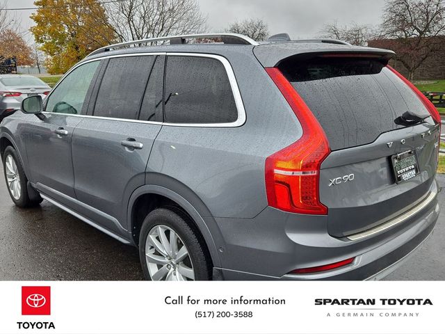 2016 Volvo XC90 T6 Momentum