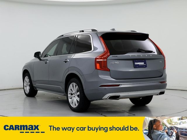 2016 Volvo XC90 T6 Momentum