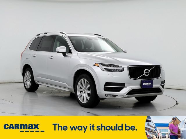 2016 Volvo XC90 T6 Momentum