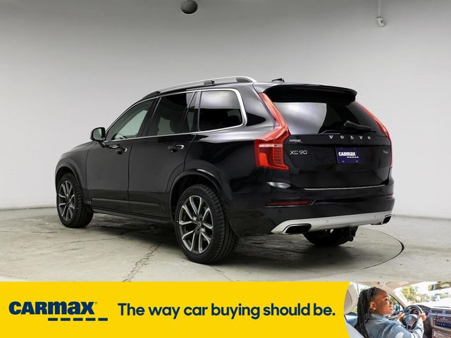 2016 Volvo XC90 T6 Momentum