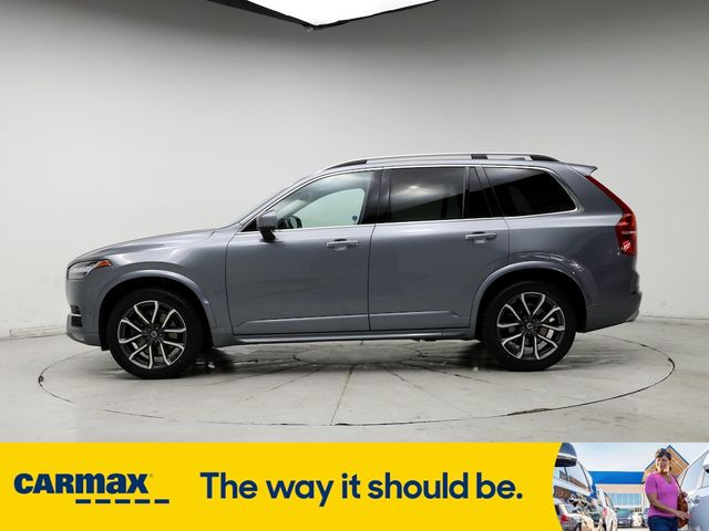 2016 Volvo XC90 T6 Momentum