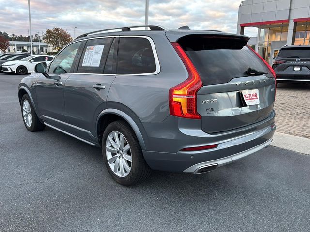 2016 Volvo XC90 T6 Momentum