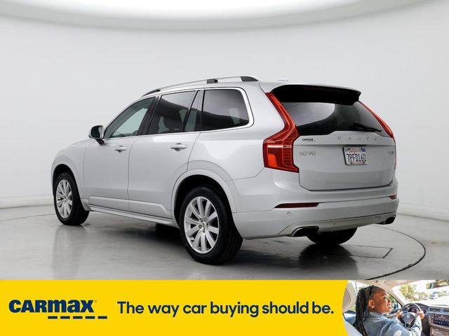 2016 Volvo XC90 T6 Momentum