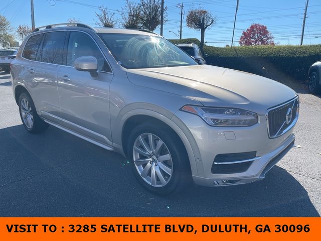 2016 Volvo XC90 T6 Momentum