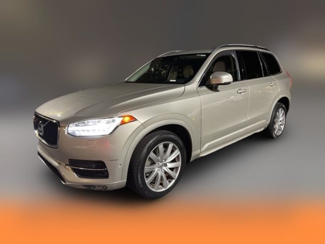 2016 Volvo XC90 T6 Momentum