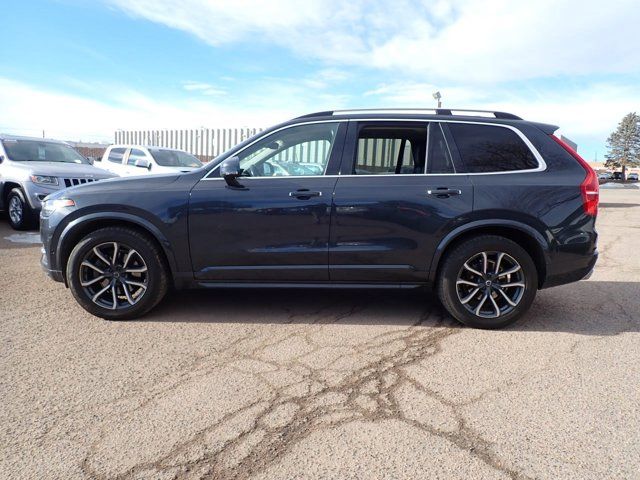 2016 Volvo XC90 T6 Momentum