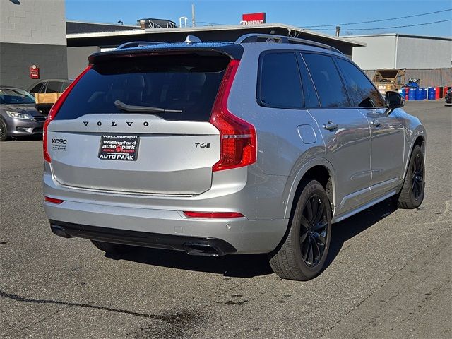 2016 Volvo XC90 T6 Momentum