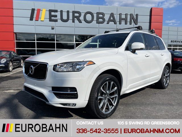 2016 Volvo XC90 T6 Momentum