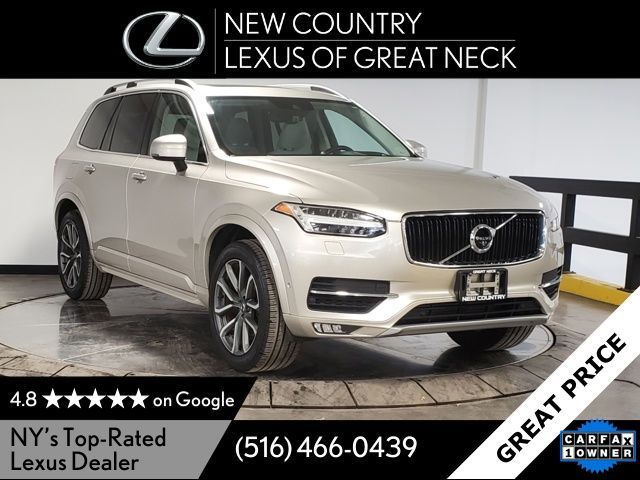 2016 Volvo XC90 T6 Momentum