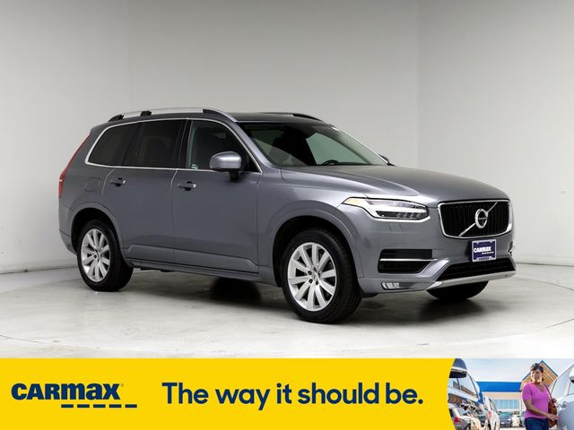 2016 Volvo XC90 T6 Momentum