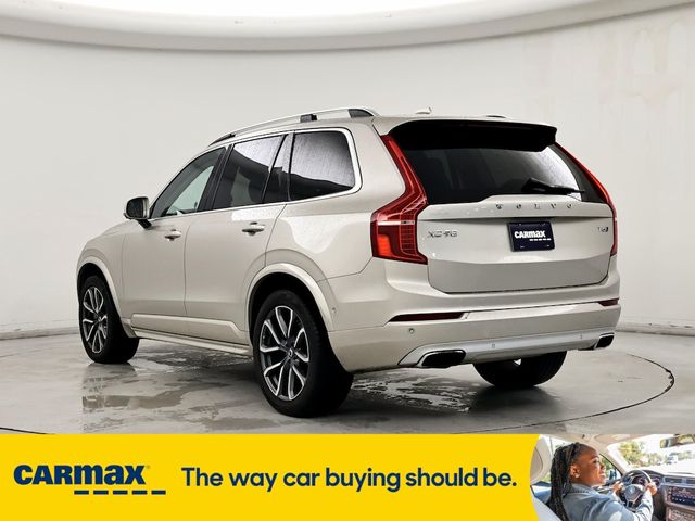 2016 Volvo XC90 T6 Momentum