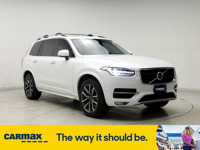 2016 Volvo XC90 T6 Momentum