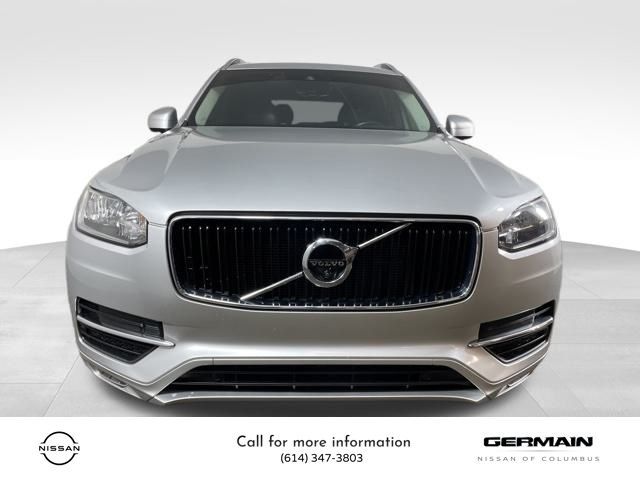 2016 Volvo XC90 T6 Momentum