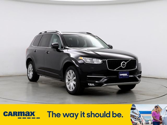 2016 Volvo XC90 T6 Momentum