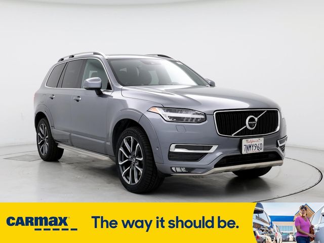 2016 Volvo XC90 T6 Momentum