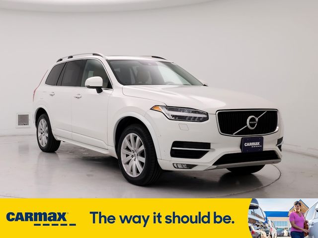 2016 Volvo XC90 T6 Momentum