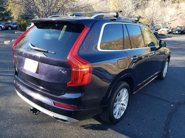 2016 Volvo XC90 T6 Momentum