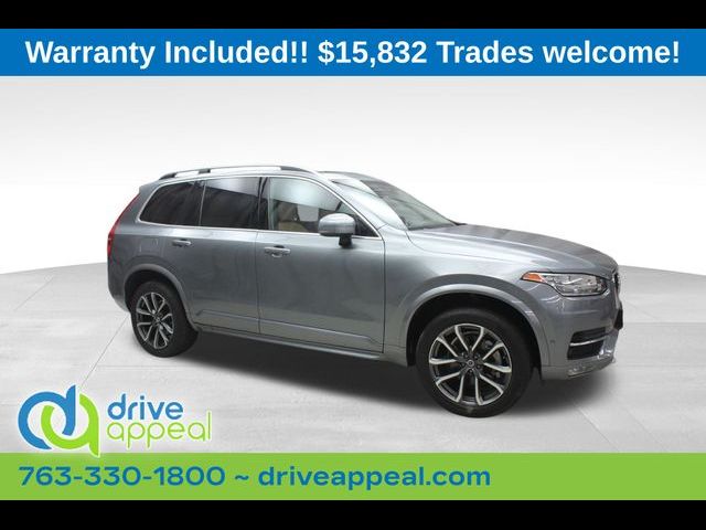 2016 Volvo XC90 T6 Momentum