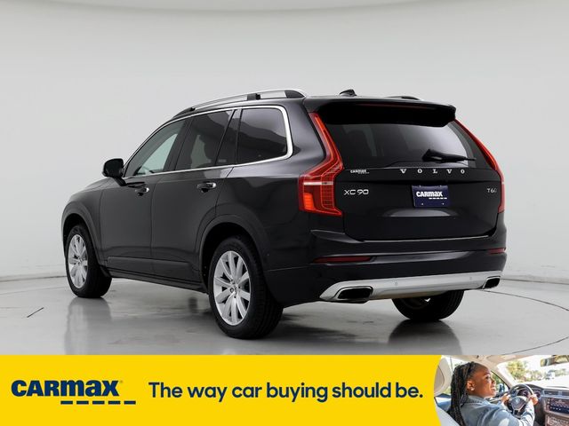 2016 Volvo XC90 T6 Momentum