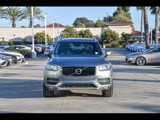 2016 Volvo XC90 T6 Momentum