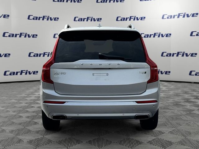 2016 Volvo XC90 T6 Momentum