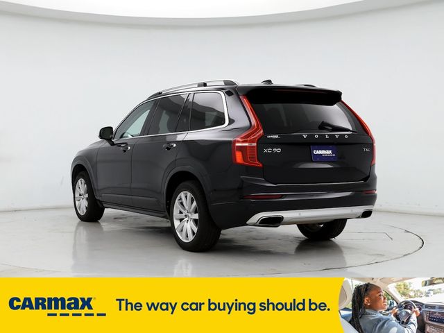 2016 Volvo XC90 T6 Momentum