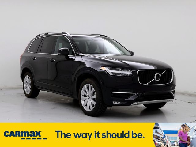 2016 Volvo XC90 T6 Momentum